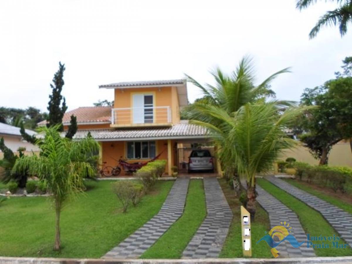 Casa para venda no bairro Bougainvillée V em Peruíbe