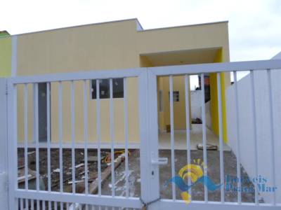 Casa para venda no bairro Turístico em Peruíbe